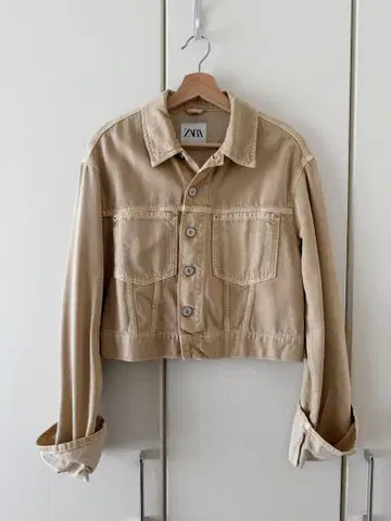 ZARA 베이지 자켓