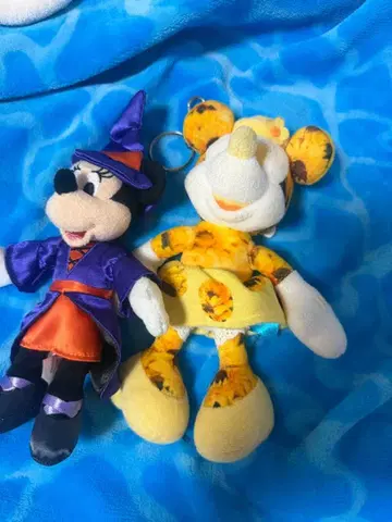 미니 마우스 봉제 인형 배치