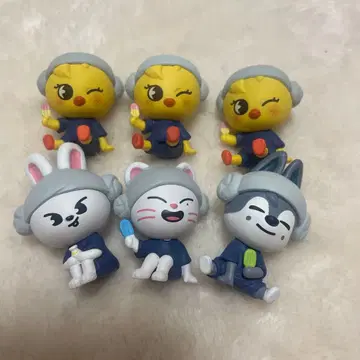 straykids skzoo 사우나 피규어 6세트