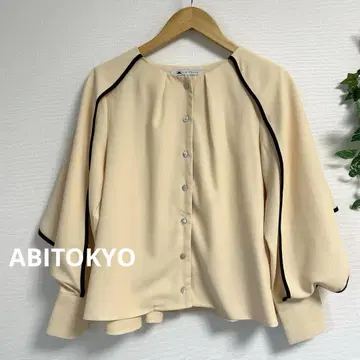 ABITOKYO*크림 베이지 블라우스 아비토쿄 볼륨 소매