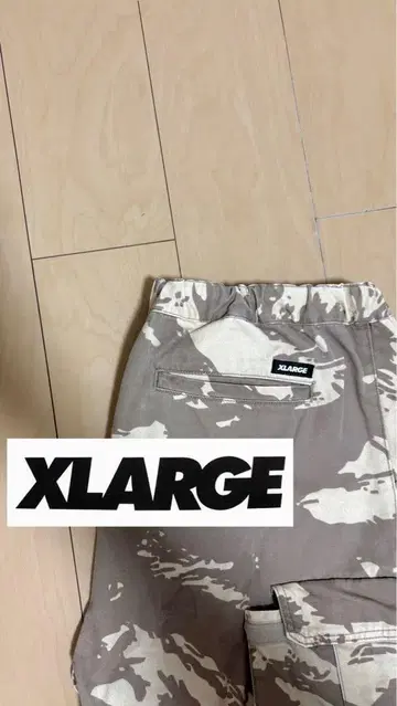XLARGE 카모 패턴 카고 팬츠