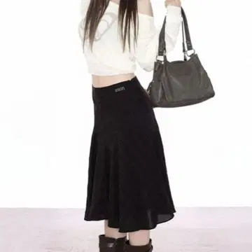 ason 블랙 체크 무늬 플레어 스커트