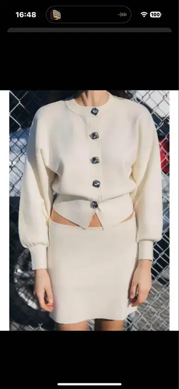 ZARA 플로럴 버튼 니트 가디건 S