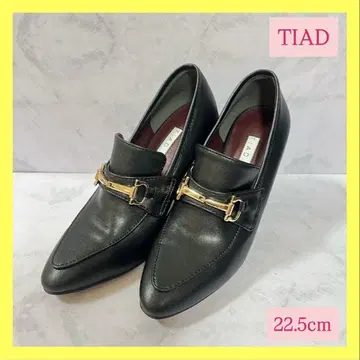 새상품급 TIAD. 티어드 비트 로퍼 펌프스 로퍼 블랙