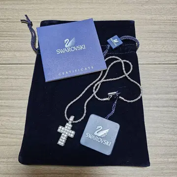 Swarovski 크리스탈 십자가 목걸이 크로스 펜던트