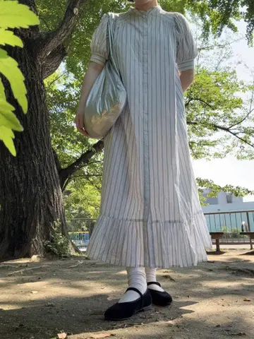 스트라이프 패턴 프릴 롱 원피스