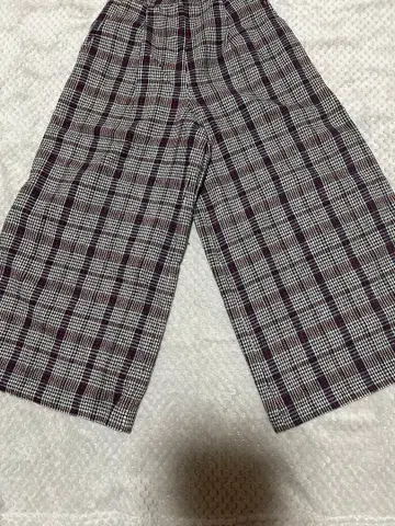 체크 무늬 와이드 팬츠 (블랙, 화이트, 빨간색)