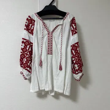 [ 가격 인하 ] TABASA 블라우스