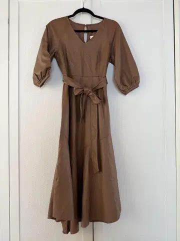 릴리 브라운 Lily Brown 가죽 원피스