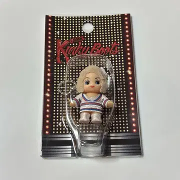 킨키 부츠 2025 코스튬 큐피 포르타