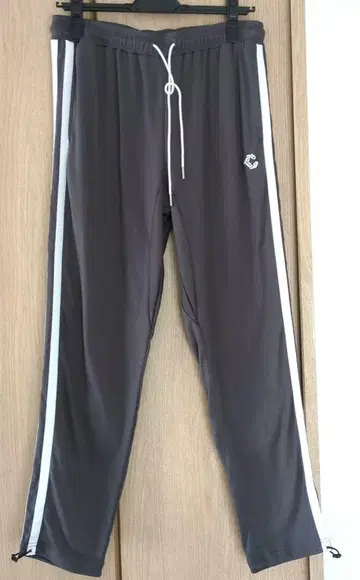 CRONOS 그레이 2라인 롱팬츠 M 사이즈