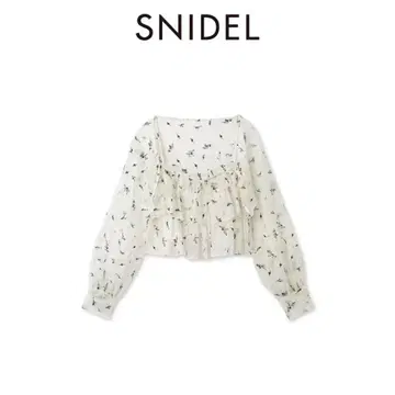 Snidel 프릴 장식 시스루 가디건
