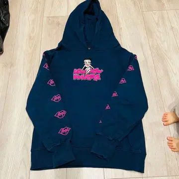 Low Blow Knuckle(로브 로우 너클) 네이비 후드티