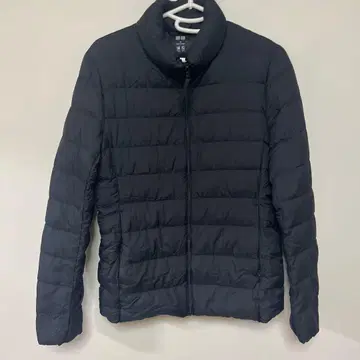 UNIQLO 경량 다운 자켓 M 사이즈 블랙