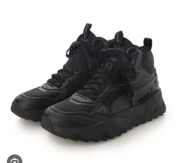 블랙 하이컷 스니커즈