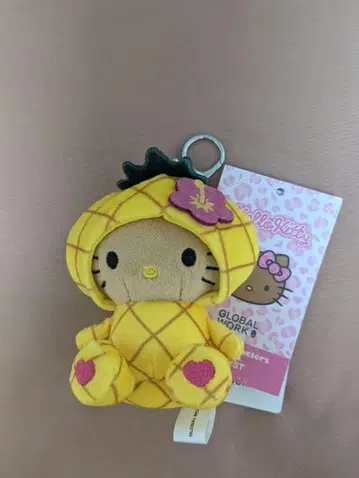새상품 GLOBALWORKS 파인애플 x 일광화상 헬로키티 toy 참
