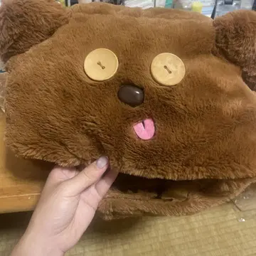 유니버셜 팀의 모자
