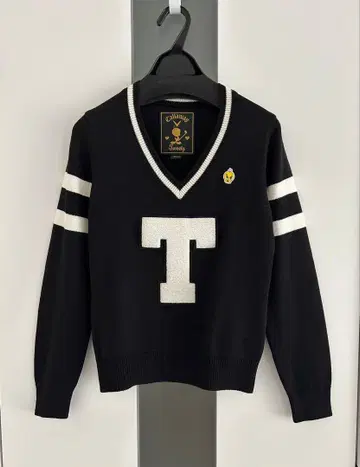 캘러웨이 V넥 와펜 니트