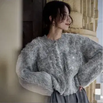 새상품 유어스 urs 모헤어라이크 W 포켓 골드 버튼 가디건