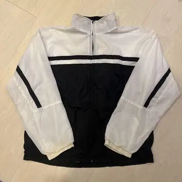 구제 의류 Reebok XL 나일론 자켓 화이트/블랙