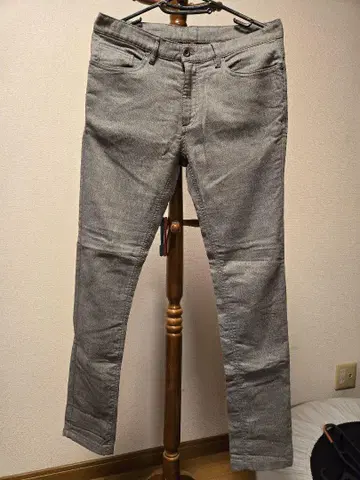 ZARA MAN 그레이 슬림핏 팬츠