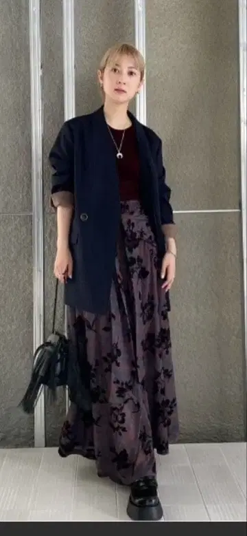 FLOCKY FLOWER TWIST SKIRT