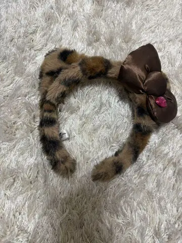 레오파드 무늬 퍼 리본 머리띠