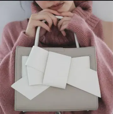 FRAY I.D 엘르 리본 미들백 베이지