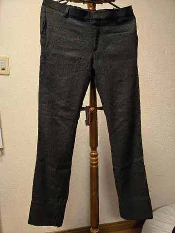 ZARA MAN 다크 그레이 슬림핏 슬랙스