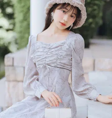 플라워 프린트 개더 플레어 원피스 WILLLSELECTION