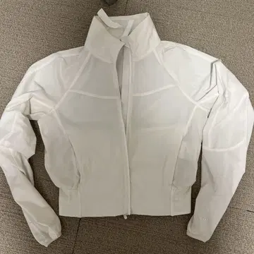 LULULEMON 화이트 자켓 테니스