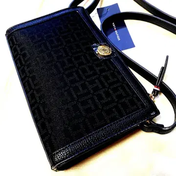 택 포함 새상품 Tommy Hilfiger 블랙 숄더백