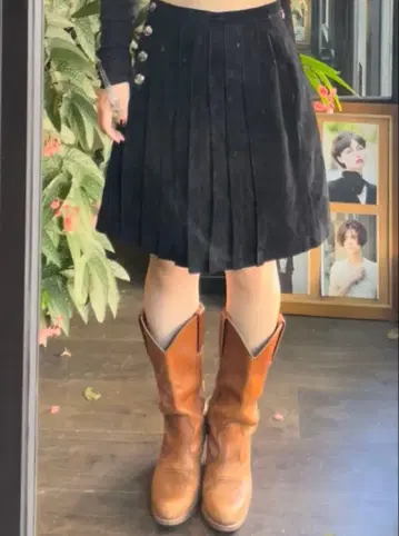 블랙 플리츠 스커트 천연 가죽