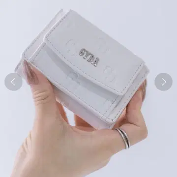 GYDA GG 엠보싱 컴팩트 미니 지갑 마이크로 지갑 GY-W107