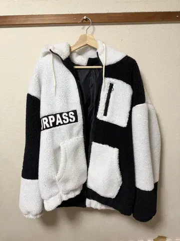 Rings 보아 자켓 플리스 화이트 블랙 남성용 SURPASS