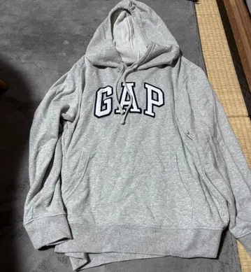 GAP 얇은 후드티