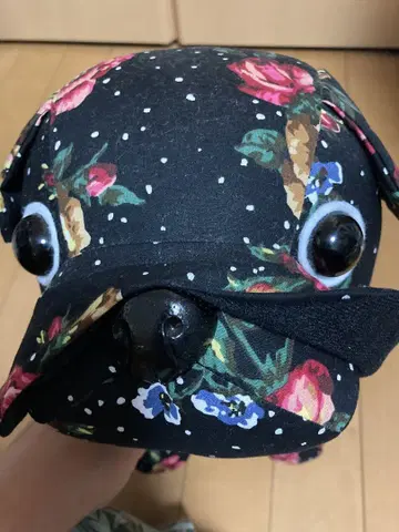 꽃무늬 퍼그 봉제 인형 약 30cm