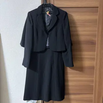 디럭스 클리닝 완료 Closshi 블랙 원피스 수트 사이즈 9
