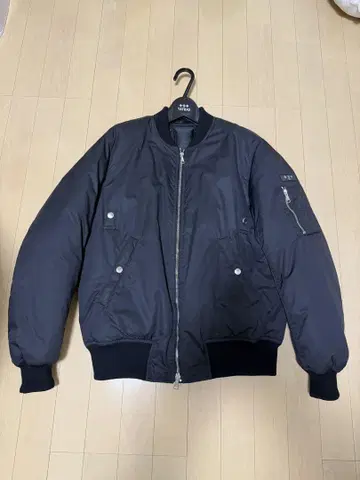 TATRAS 블랙 다운 자켓 MTAT23A4838-D