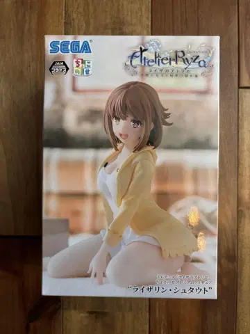 SEGA 아틀리에 라이자 라이자 린 슈타우트 피규어