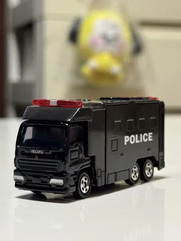 ISUZU GIGA