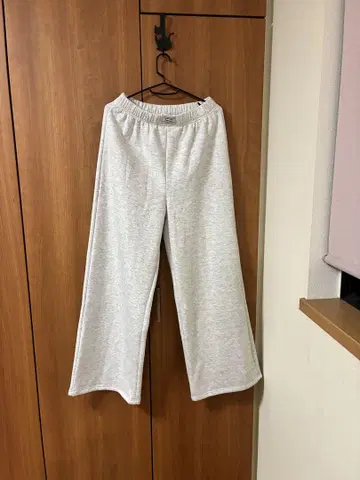 그레이 와이드 팬츠 허리밴딩
