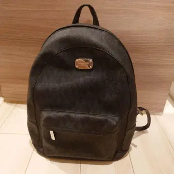 MICHAEL KORS 블랙 백팩