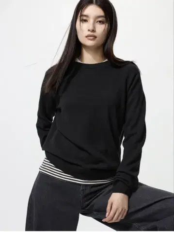 유니클로 캐시미어 크루넥 스웨터 블랙 S