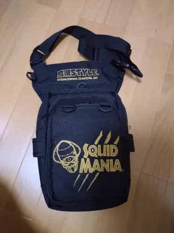SQUID MANIA 숄더백 블랙