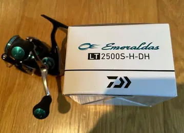 새상품급 Daiwa 에메랄다스 LT 2500S-H-DH