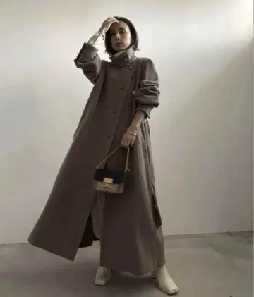 Ameri POOFY FLARE LONG COAT