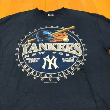 NEW YORK Yankees 그래픽 T셔츠 네이비