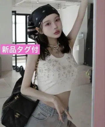다리치 주얼리 리브 슬리브리스 상의 화이트