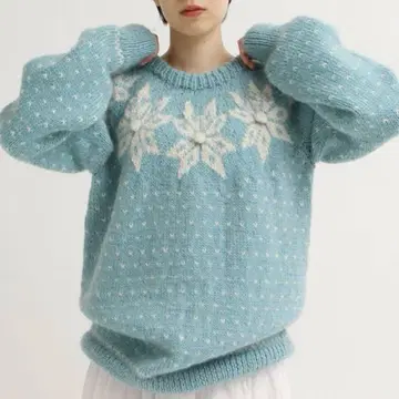 CHILD WOMAN 네팔 길 박스 눈꽃 패턴 풀오버